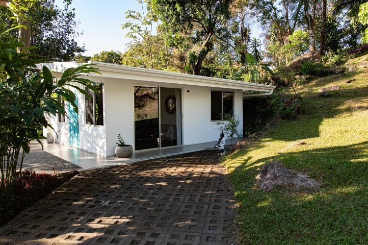 Casa 13 houseview from the garden